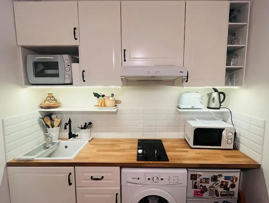 2 Pieces Cozy In The Heart Of Apartment *